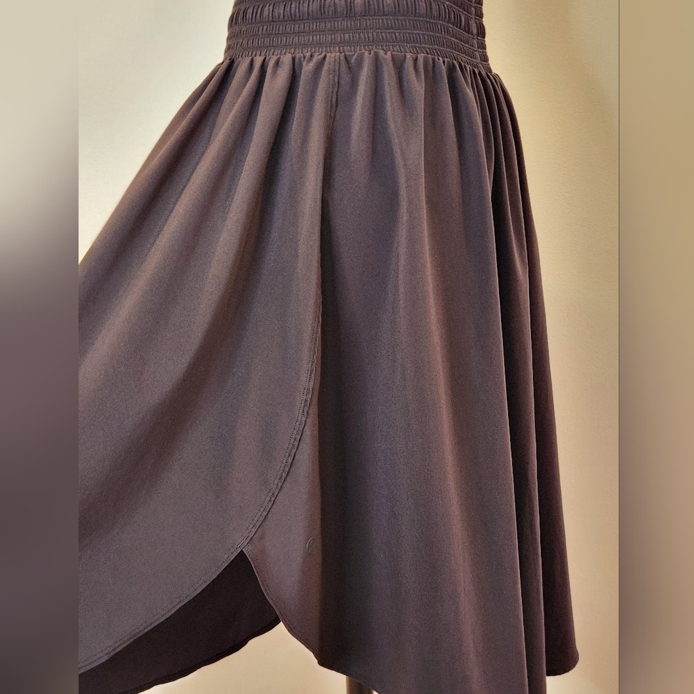 || LULULEMON || Everyday skirt, athletic wear, black, knee length, elastic waist - Picture 8 of 8